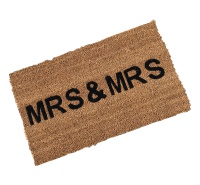 Mrs & Mrs 